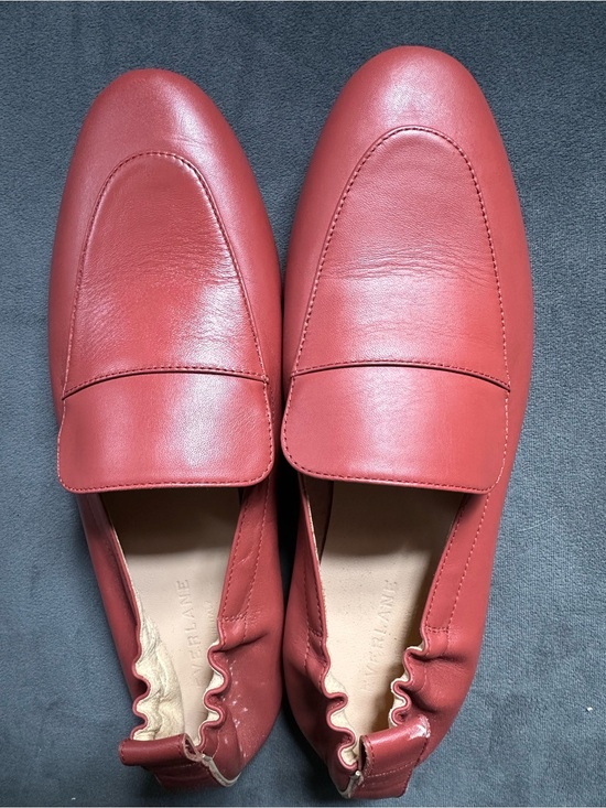 Everlane Shoes - Everlane Coral Pink Leather Flats - new